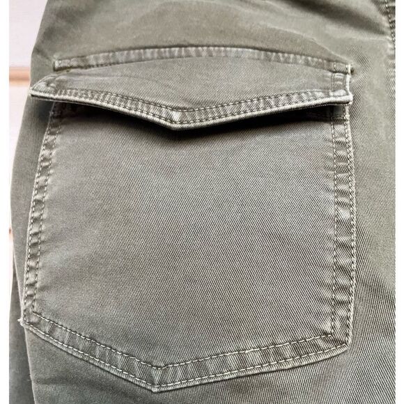 Revolve Nili Lotan Tribecca Olive Green Cropped Cargo Joggers, Ankle Zippers, 2 - Picture 8 of 10